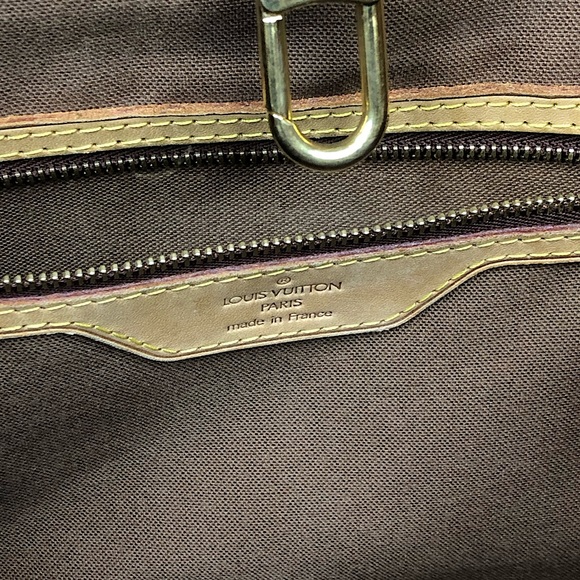 LOUIS VUITTON Batignolles LV Monogram Tote Bag COMES WITH: COA, LV DUST BAG AUTH - Picture 7 of 17